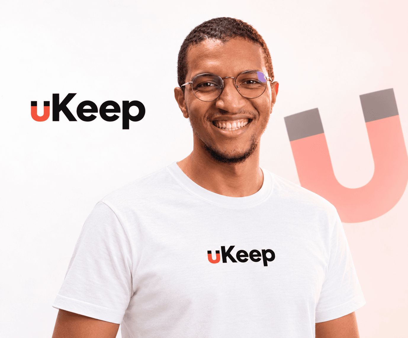 Abdessamade, co-founder of uKeep, wearing a uKeep t-shirt